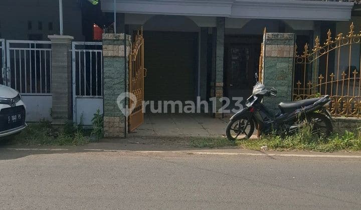 Dijual Rumah Hitung Tanah Lokasi Nol Jalan Raya Kediri 5 Menit Dari Bandara Dhoho