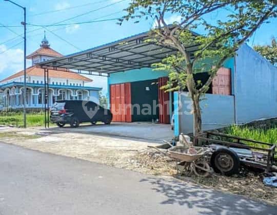 Dijual Rumah/gudang Lokasi Pacet Watutumang Mojokerto