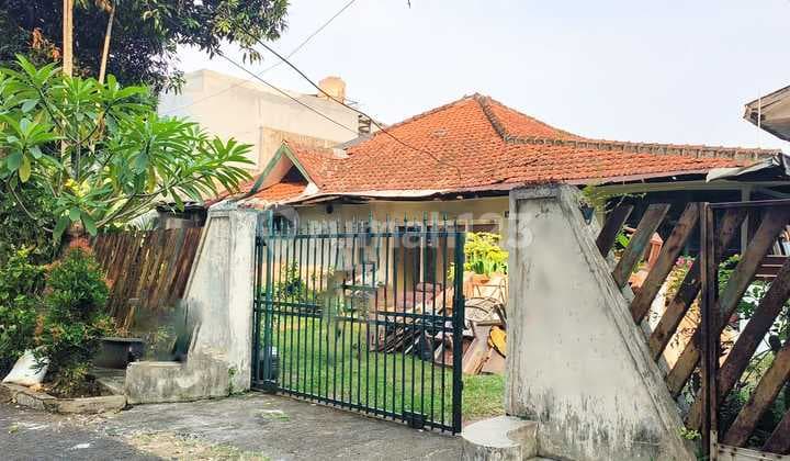 Dijual Rumah Murah Lokasi Strategis di Petukangan Jakarta Selatan