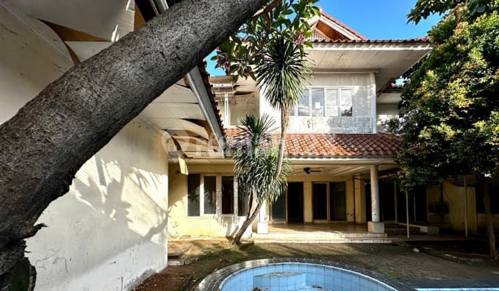 Rumah Komersil di Jl Adiaksa Raya Lebak Bulus Jakarta Selatan Harga Dekat NJOP untuk Usaha Kuliner Guest House