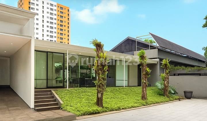 Best Area, The Only One-Story House, Suitable for Residence / Cafe