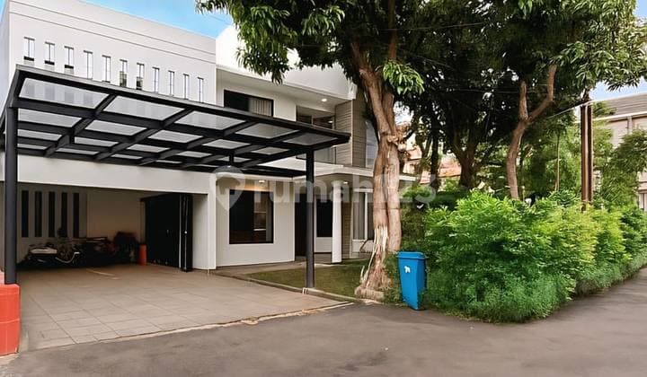 Tropical Modern House, Fully Renovated, Within a Compound