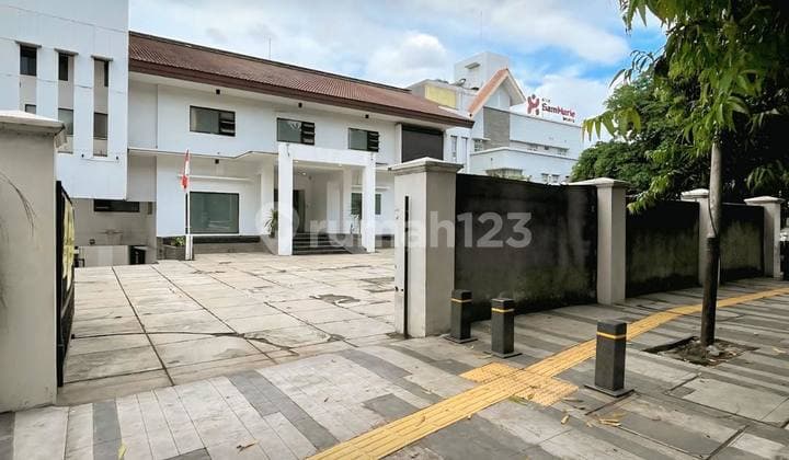Strategic Location, Commercial Area, 4-Storey Building, Large Land Area