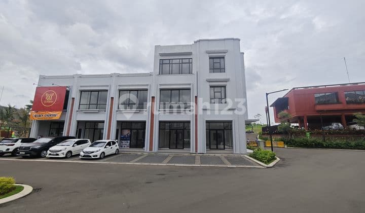 Ruko di Summarecon Bogor 3 Lantai Hoek
