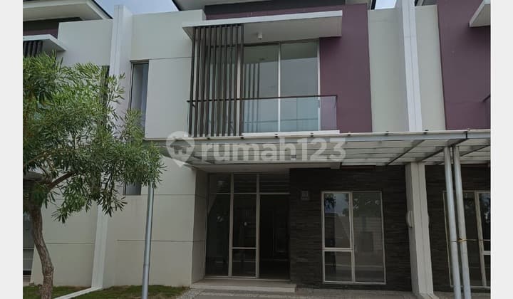 For Rent 2-story House in PIK2 Near PIK2 Toll Exit Size 8x15 Unfurnished