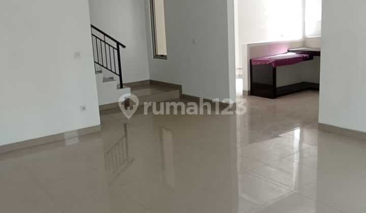 Disewakan Rumah 2Lt Pik2 Cluster Hawaii Uk 8X12,5 Unfurnish Ready