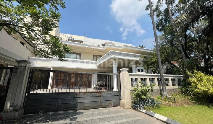 Dijual Rumah Mewah Paling Luas Model American Di Pakis Argosari