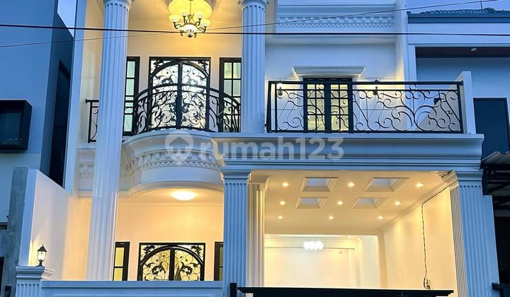 Dijual Rumah Harga Promo Brand New Di Pulomas 3 Lantai Mewah