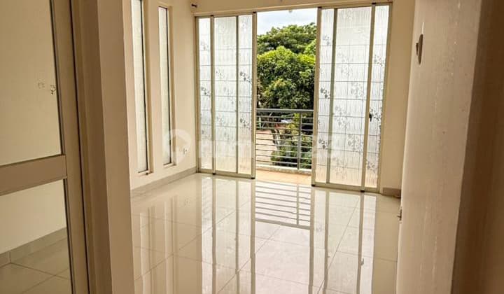 Disewakan Rumah Hoek Residence One LT 240