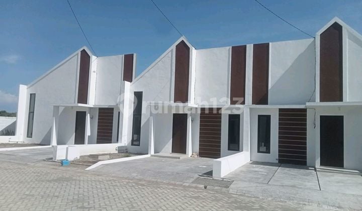 Hunian Mewah Surabaya Timur, 3 Menit Ke Merr Dan Tol Tambak Sumur