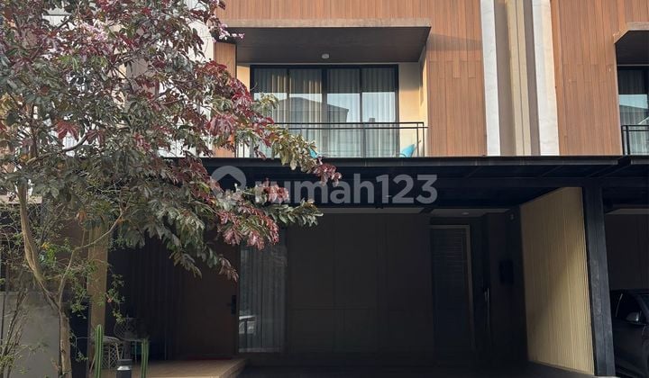 Beautiful House in Zora Bsd 3 Floors Fully Furnished Ready to Occupy