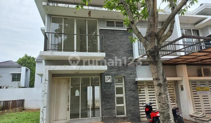 Rumah Cantik Siap Huni di Residence One 2 Lantai SHM Lokasi Bagus