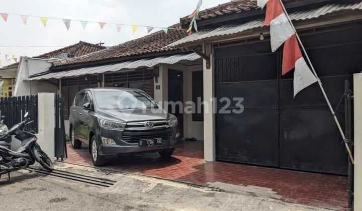 Rumah strategis Murah Dan Lagi BU Komplek Sekelimus Dekat Tol