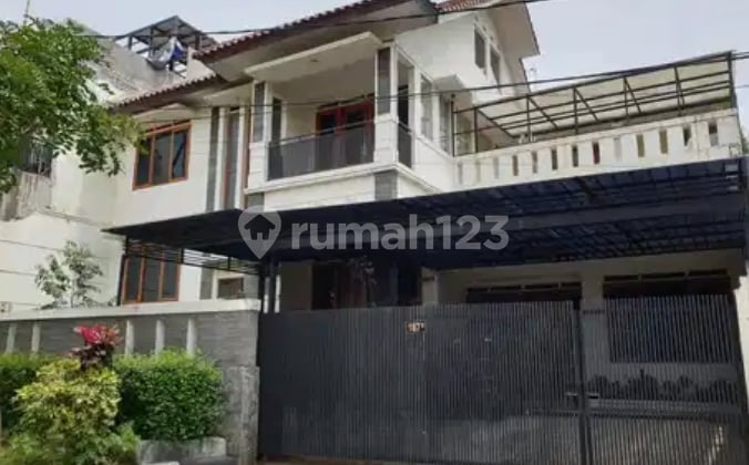 Disewakan Rumah Mewah 2 Lantai Di Komp Setiabudi Regency Dekat UPI
