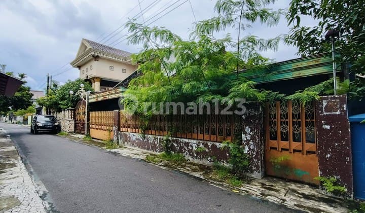 Dijual Rumah Hitung Tanah di Nusukan