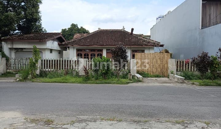 disewakan rumah untuk usaha resto dan coffee