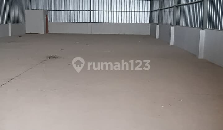 For Rent New Warehouse Direct Access to Airport