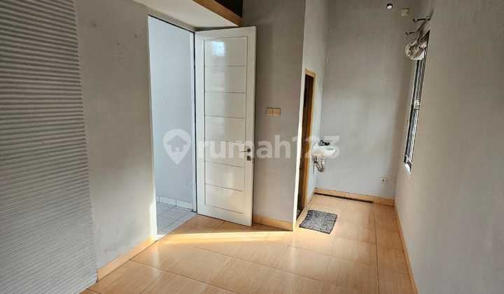 Dijual/Disewakan Rumah Rapi Dalam Kompleks Melati Mas