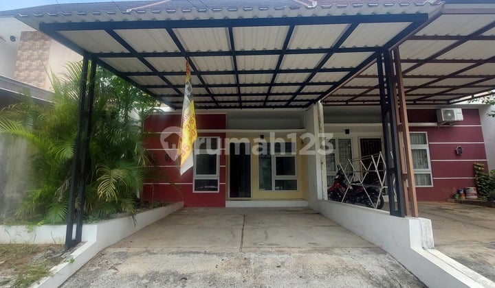 Di Kontrakan Rumah Bagus 2Lt , Sawangan.