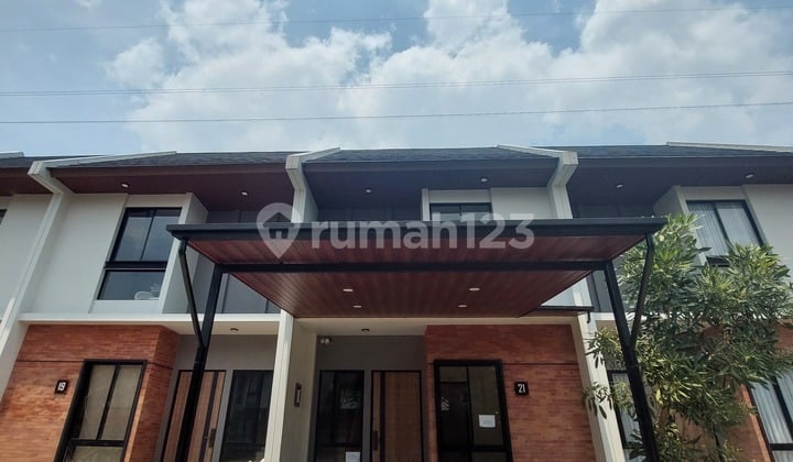 Di Kontrakan Rumah Baru 3Kt Semifurnish , Cluster Sutera Sawangan
