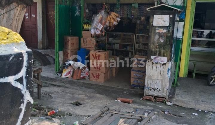 Di Jual Kios Sebelah Unv Budi Luhur , Jaksel