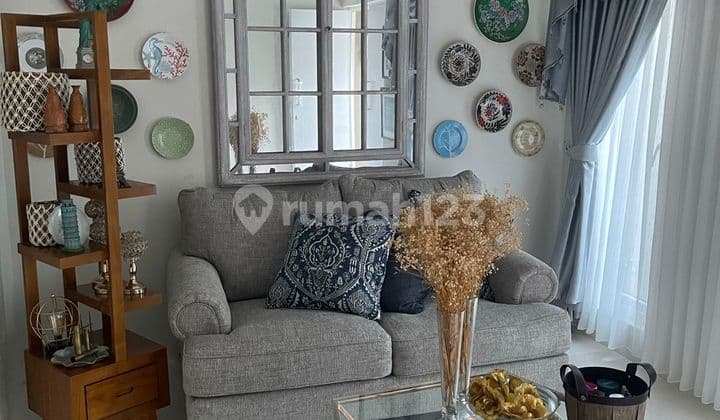 Rumah Rapi Siap Huni Di Raffles Hills Cibubur