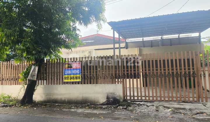 DISEWAKAN RUMAH BESAR SIAP HUNI DI JL BADAK SEMARANG