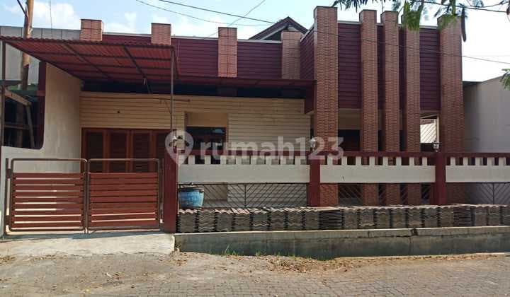 FOR RENT LARGE HOUSE IN TANAH MAS SEMARANG