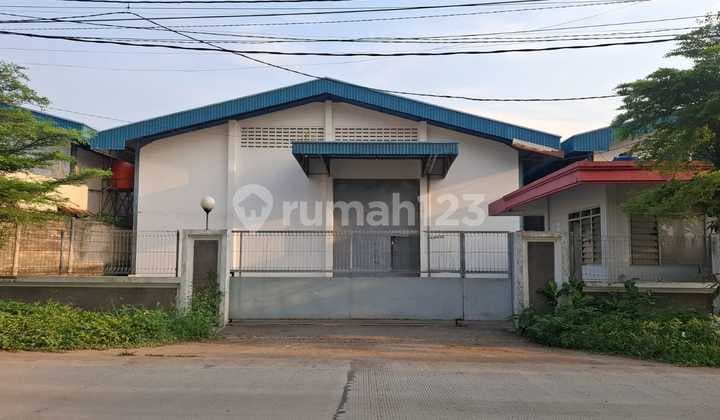 For Rent, Ready-to-Use Warehouse in Gatsu Semarang