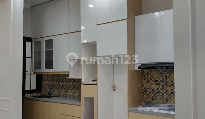 For Sale: Elegant Residence Griya Loka Sector 1.5, Bsd City