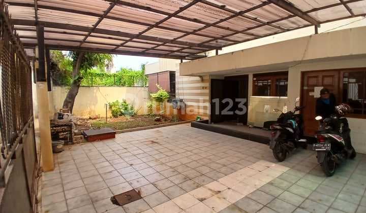 Rumah 2 Lantai di Taman Surya, Daan Mogot, Shm