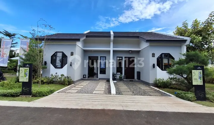 780 Million! House at Podomoro Park Bandung