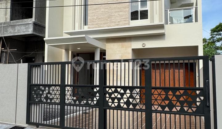 Rumah Mewah Jogja Utara Bandara Adisutcipto