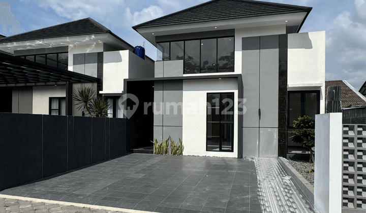 Dijual Rumah Mewah Mini Cluster Timur UII jalan Kaliurang km 13 Jogjakarta