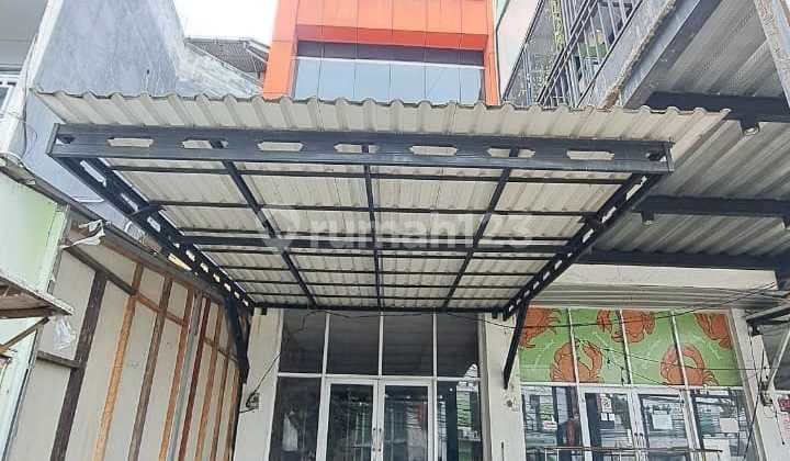 Dijual Ruko 3 Lantai Sebrang Kampus Kedokteran Gunadarma di Depok