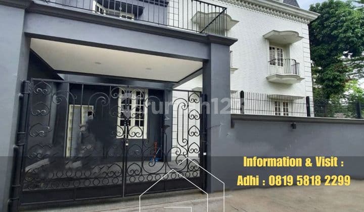 Rumah Luas Dekat Pondok Indah Dan Gandaria Klasik