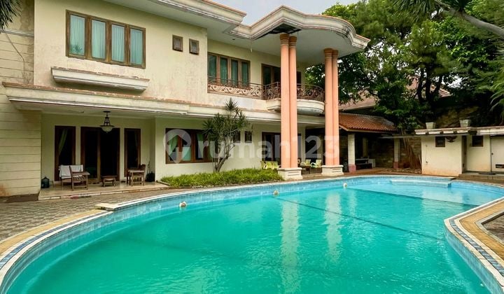 Wide Permata Hijau House Ready to Live Near Senayan