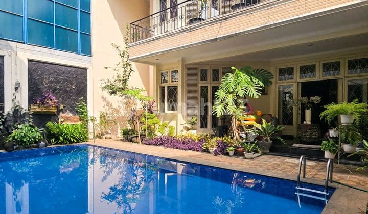 Rumah Luas 2 Lantai Kebayoran Baru Nempel Pondok Indah