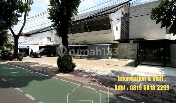 Bangunan Baru 3 Lantai Cocok Untuk Usaha Dekat Senayan