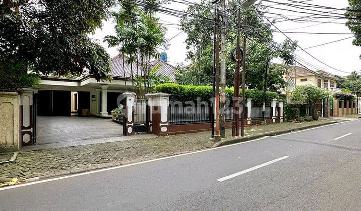 Rumah Luas Jalan Lebar Hitung Tanah Di Pusat Kota Menteng