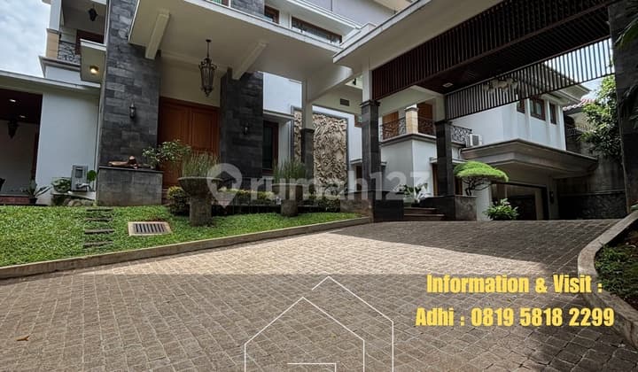 Rumah Mewah Super Elite di Area Pakubuwono Terawat dan Siap Huni