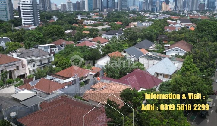Rumah Dekat Jalan Besar Area Strategis Kebayoran Baru