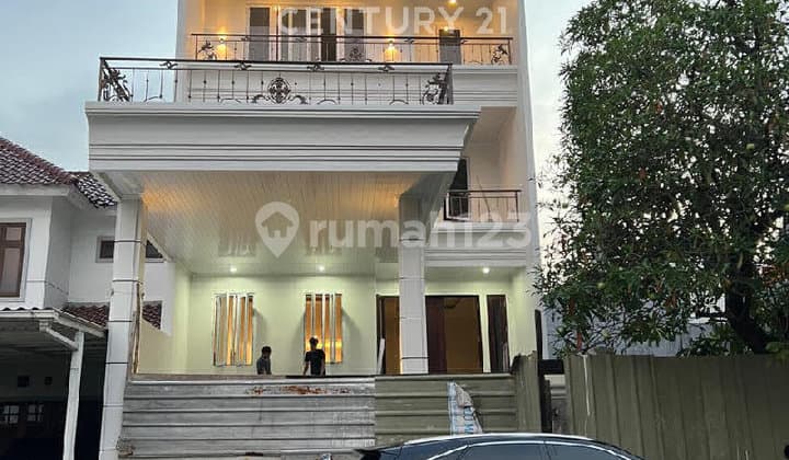 Disewakan Rumah Mewah Di Alam Sutera Bangunan Baru