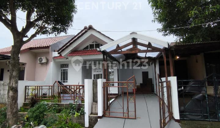 Dijual Rumah Lokasi Strategis di Pamulang Tangerang Selatan