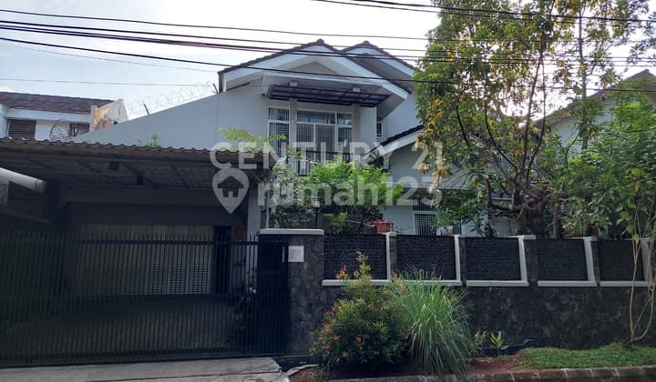 RUMAH BINTARO JAYA RAPI LOKASI STRATEGIS DIJUAL