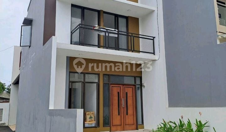 For Sale Nice House in Pondok Kelapa East Jakarta