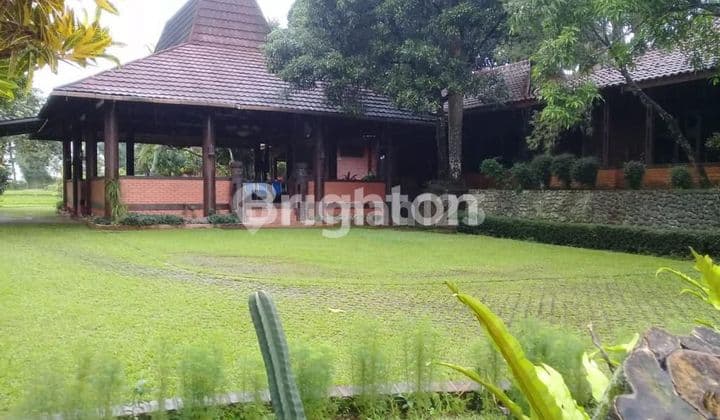 VILLA FOR SALE PRIME LOCATION AFFORDABLE PRICE