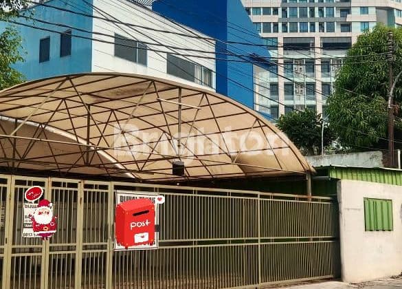 DIJUAL TANAH DAN BANGUNAN BISA UTK APA AJA
