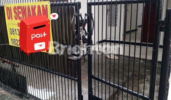 DISEWAKAN RUMAH SIAP PAKAI DEPAN TAMAN