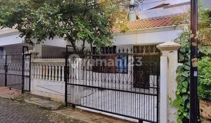 Jual Rumah Harga Njop!!! Berada Di Sunter Dekat Sentra Kuliner Malam, Siap Huni, Aman Dan Nyaman.